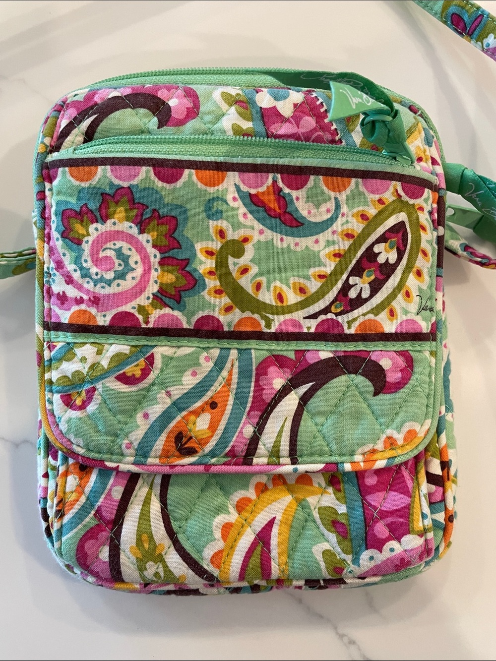 NWOT Vera Bradley multi function crossbody. Lilli Bell.